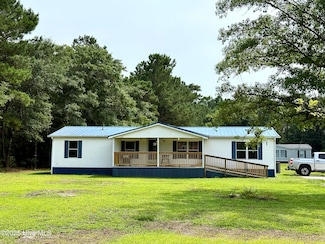 184 Hardison Rd, Holly Ridge, NC 28445