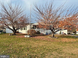 4160 Leah Ave, Dover, PA 17315