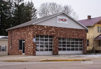 301 State St, Amesville, OH 45711