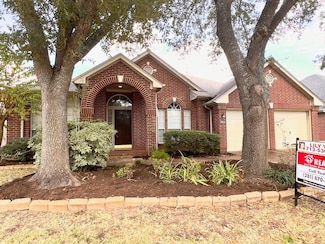 7411 Orchard Hills Ln, Sugar Land, TX 77479