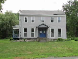 41 Loudville Rd, Easthampton, MA 01027