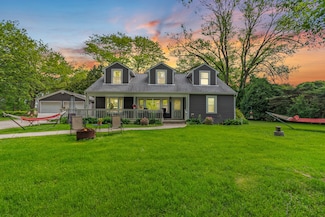 7N307 Lawrence Ct, Medinah, IL 60157