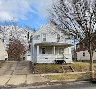 2211 18th St SW, Akron, OH 44314