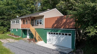 2221 Warm Springs Ave, Huntingdon, PA 16652