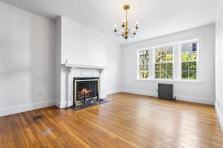 285 Harvard St Unit 408, Cambridge, MA 02139