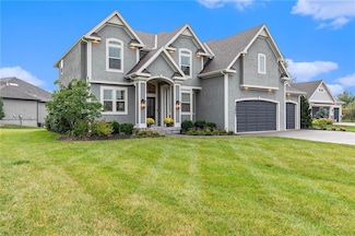 15801 Canterbury St, Leawood, KS 66224