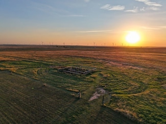 S 44th, Tonkawa, OK 74653