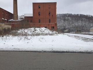 6 Water St, Brownsville, PA 15417