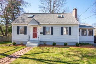 6 County Rd, Burlington, MA 01803
