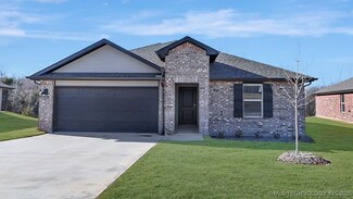 3334 N 24th Ave W, Tulsa, OK 74127
