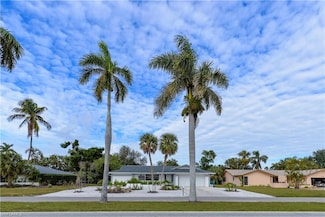 12150 Mcgregor Blvd, Fort Myers, FL 33919