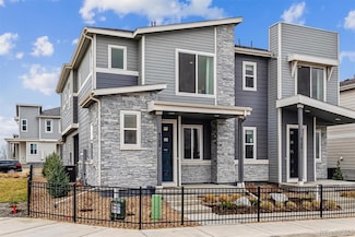 4588 S Versailles St Unit A, Aurora, CO 80016