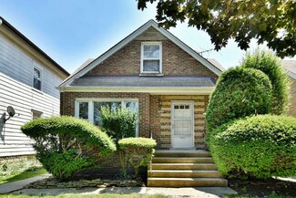 7243 W Palatine Ave, Chicago, IL 60631