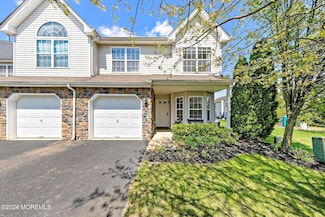 50 Hawthorne Dr, Tinton Falls, NJ 07753
