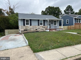 6019 Jamestown Rd, Hyattsville, MD 20782