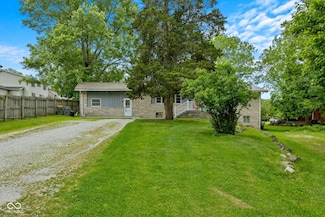 1232 E Thornton Dr, Bloomington, IN 47401