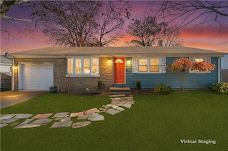 16 N Rose St, East Providence, RI 02914