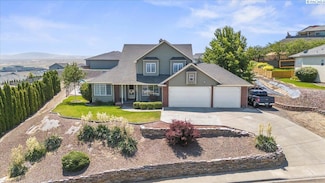2709 S Irving St, Kennewick, WA 99338