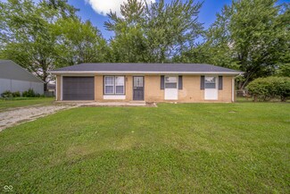 2104 Ashbourne Rd, Anderson, IN 46011