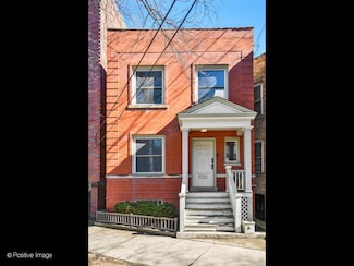 3723 N Wolcott Ave, Chicago, IL 60613