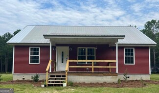 2482 Hulsey Dr, Metter, GA 30439