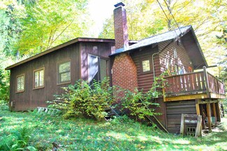 220 Miller Brook Ln, Stowe, VT 05672