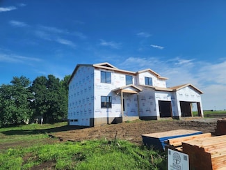 4726 Hillsdale Dr, Urbandale, IA 50322