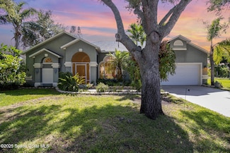 4998 Pine Lily Ct, Melbourne, FL 32940