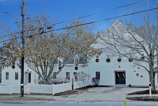 8 Bedford Rd, Carlisle, MA 01741