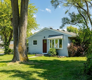 29 Oregon St, Ypsilanti, MI 48198