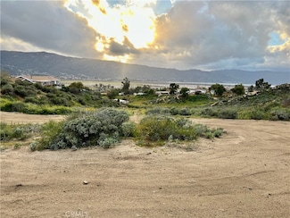1 Sheri Ln, Wildomar, CA 92595