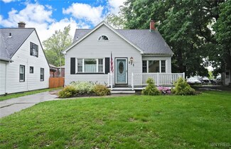 171 Downing St, Buffalo, NY 14220