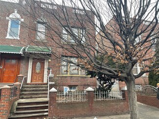 3512 92nd St, Jackson Heights, NY 11372
