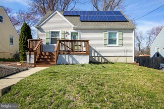 31 E 11th Ave, Runnemede, NJ 08078