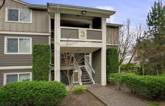 300 N 130th St Unit 3305, Seattle, WA 98133