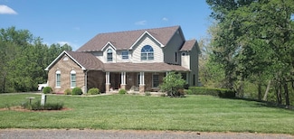 7945 White Tail Cir, Waterloo, IL 62298
