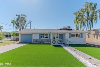 1749 E Medlock Dr, Phoenix, AZ 85016