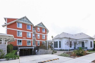 427 Calderon Ave, Mountain View, CA 94041