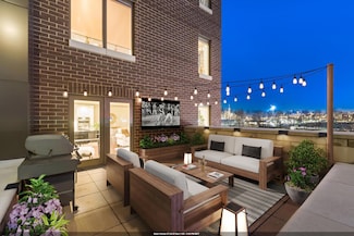 150 Henley Place Unit 201, Weehawken, NJ 07086