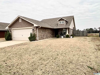 176 Fields Pond Dr, Madison, AL 35756
