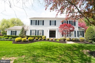 7 Briarwood Dr, Princeton Junction, NJ 08550
