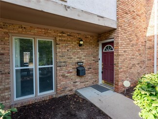 12871 Town and Four Dr Unit 12871, Saint Louis, MO 63141