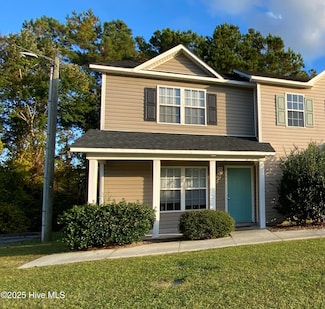 368 Hunting Green Dr, Jacksonville, NC 28546