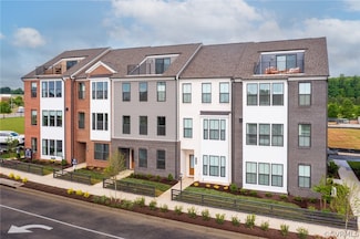 400 Quiet Breeze Alley Unit 31-1, Midlothian, VA 23113