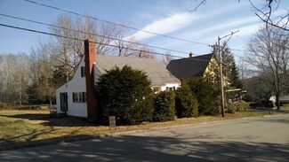 15 Nicholson Ave, Bucksport, ME 04416