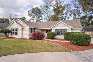 1013 Ferrets End, Beaufort, SC 29902