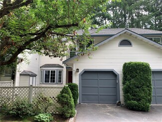 2801 NE 195th St Unit B11, Lake Forest Park, WA 98155