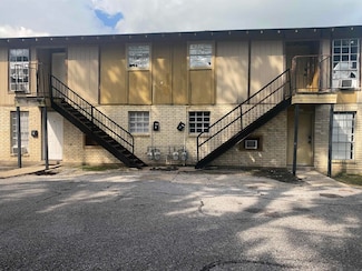 24805 Ferdinand St, Plaquemine, LA 70764