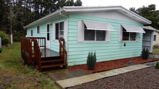 5405 NW Pacific Coast Hwy Unit 14, Waldport, OR 97394