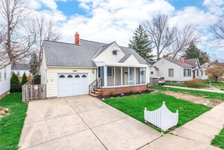 1871 Harding Dr, Wickliffe, OH 44092